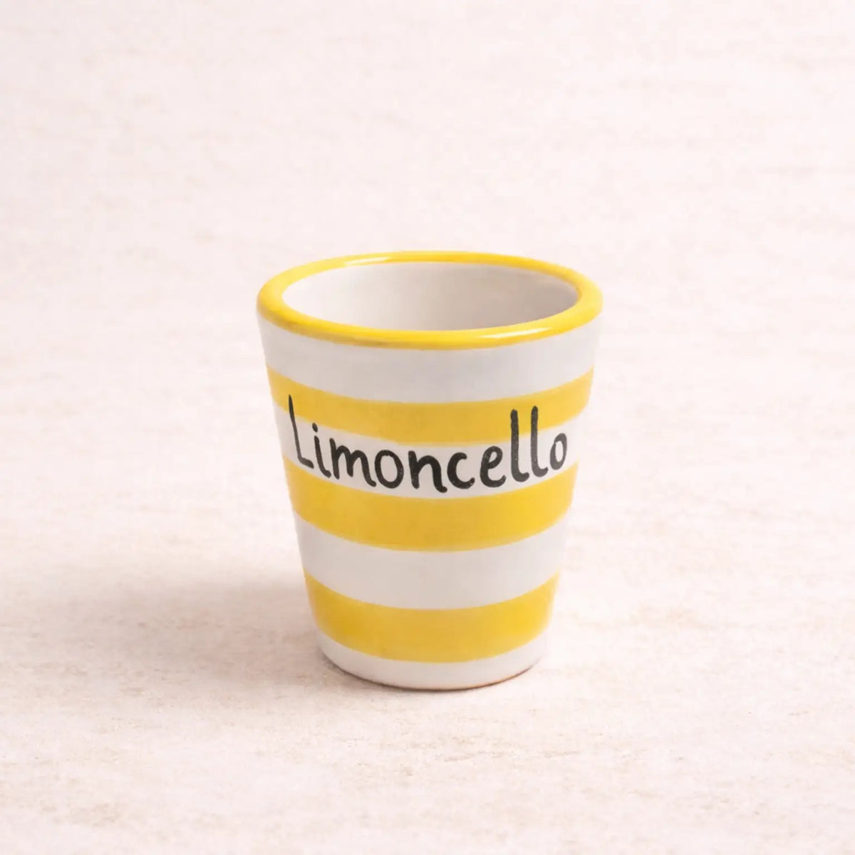 Bicchierino da Limoncello in Ceramica Artigianale - "Nu poco 'e Limoncello?" - Righe Gialle e Bianche